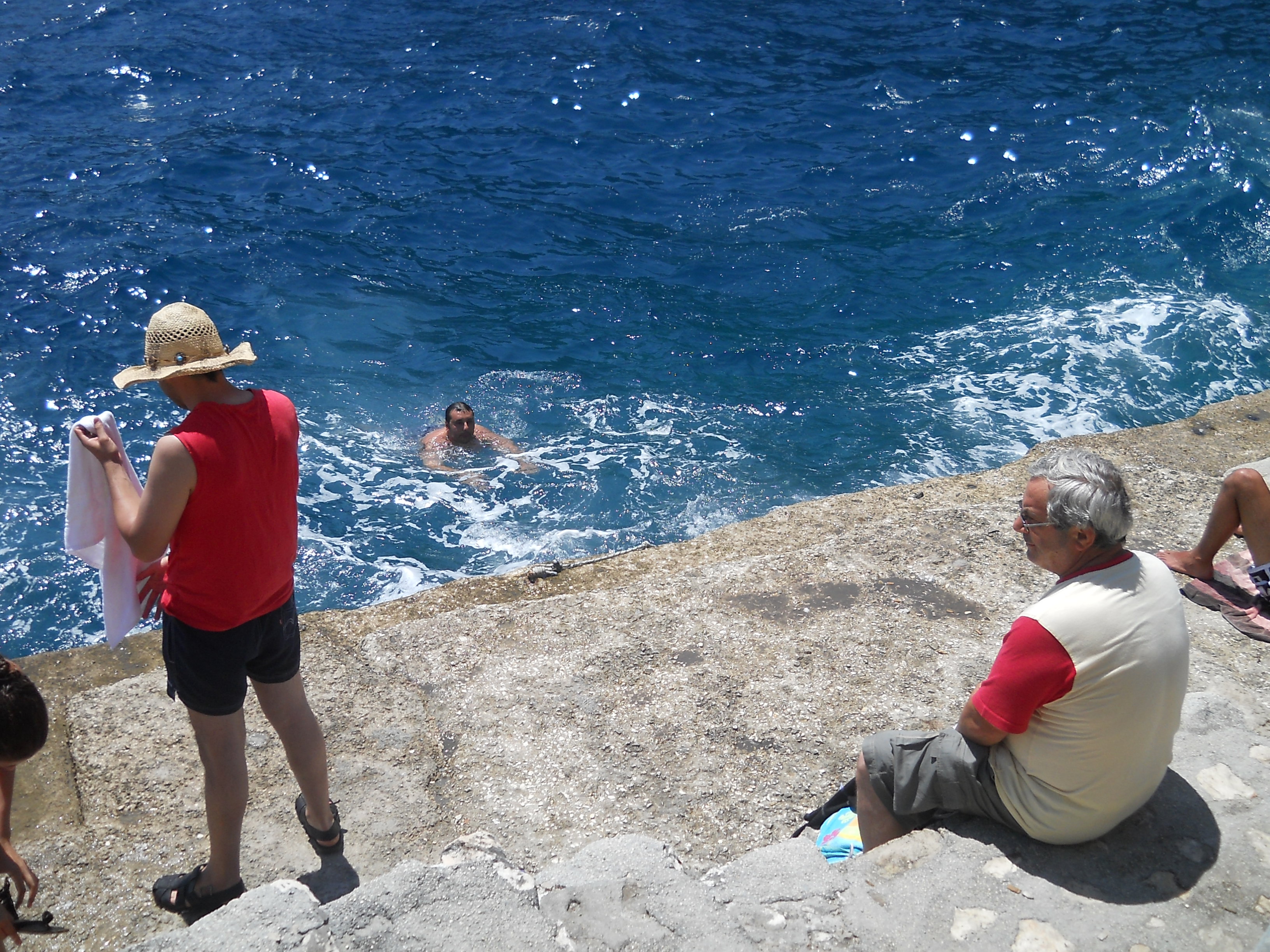 https://www.baialupo.com/gallery/2010-07-puglia/2010-07-30-130944.NIKON-COOLPIX L21.jpg